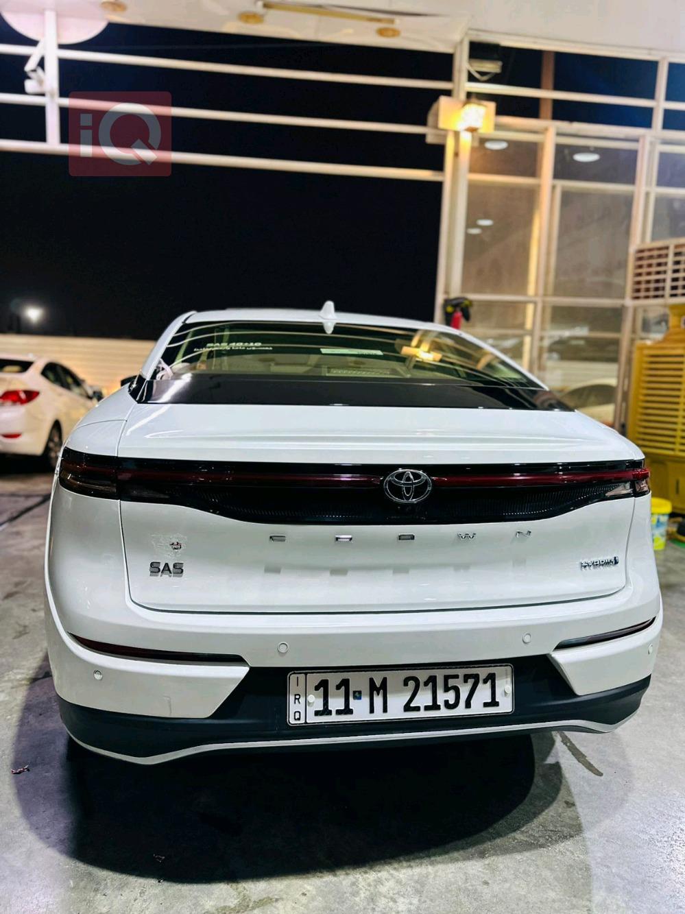 تۆیۆتا کراون